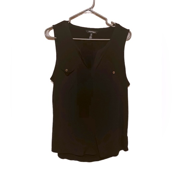 L Ellen Tracy Women Summer TankTops V Neck Sleeveless Shirt Loose Fit Casual Top - Picture 3 of 14